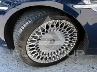 2021 Genesis G90