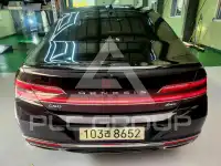 2021 Genesis G90