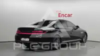 2021 Genesis G90