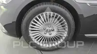 2021 Genesis G90