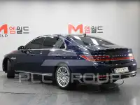 2021 Genesis G90