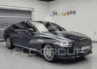 2021 Genesis G90