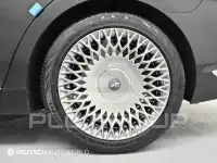 2021 Genesis G90