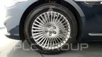 2021 Genesis G90
