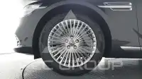 2021 Genesis G90