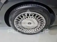 2021 Genesis G90