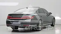 2021 Genesis G90