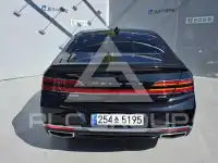 2021 Genesis G90