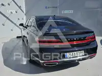 2021 Genesis G90