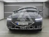 2021 Genesis G90