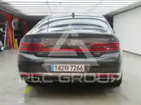 2021 Genesis G90