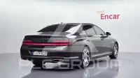 2021 Genesis G90