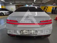 2021 Genesis G90