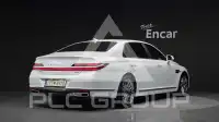 2021 Genesis G90