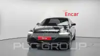 2021 Genesis G90
