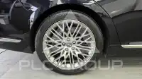 2021 Genesis G90