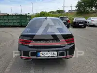 2021 Genesis G90
