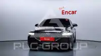 2021 Genesis G90