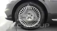 2021 Genesis G90