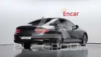 2021 Genesis G80