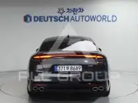 2021 KIA Stinger