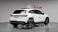 2021 Mercedes Benz GLA-Class