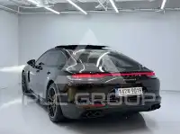 2021 Porsche Panamera