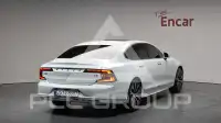 2021 Volvo S90