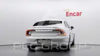 2021 Volvo S90