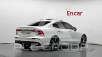2021 Volvo S60