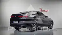 2022 BMW X6M