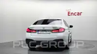 2022 BMW 530M