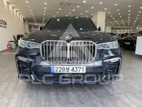 2022 BMW X7M