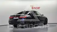 2022 BMW 730M