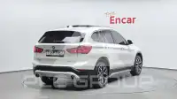 2022 BMW X1