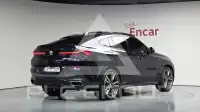2022 BMW X6M