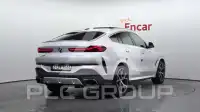 2022 BMW X6M