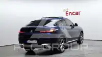 2022 BMW X4