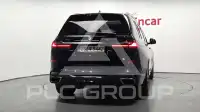 2022 BMW X7M