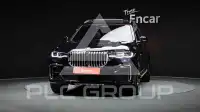 2022 BMW X7M