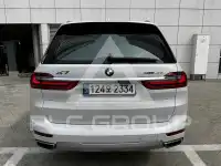 2022 BMW X7