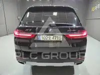 2022 BMW X7