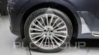 2022 BMW X7
