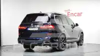 2022 BMW X7M