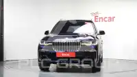 2022 BMW X7M