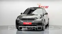 2022 BMW X7