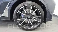 2022 BMW X7M