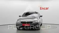 2022 BMW 520