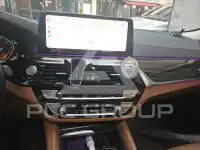 2022 BMW 520