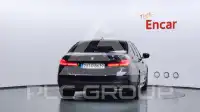 2022 BMW 530M